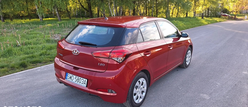 Hyundai i20 cena 45900 przebieg: 82000, rok produkcji 2018 z Gołdap małe 79